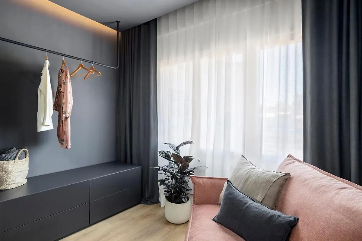 Luxury Apt With King Beds & Central Ac In Heart Of Bcn Барселона