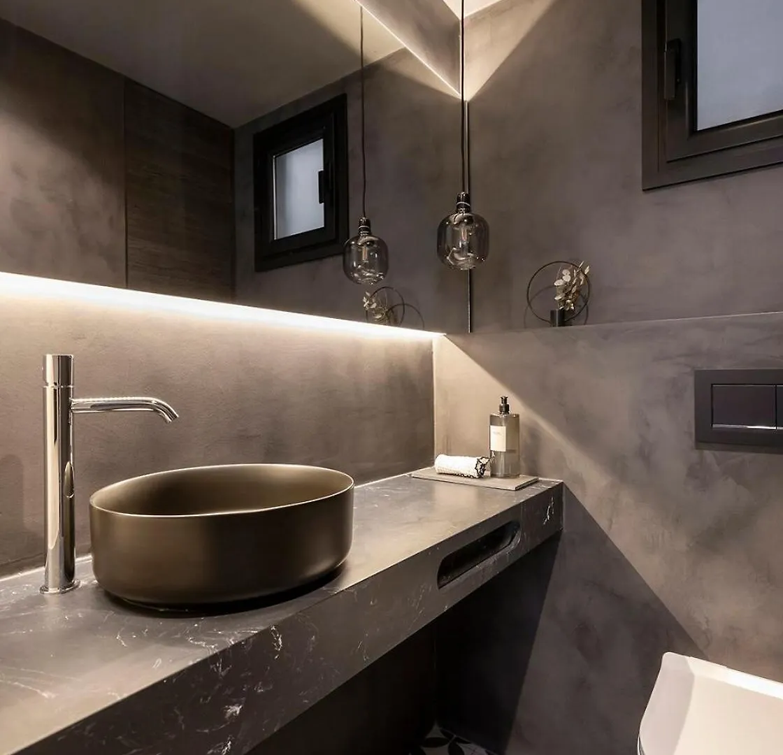 Апартаменты Luxury Apt With King Beds & Central Ac In Heart Of Bcn Барселона